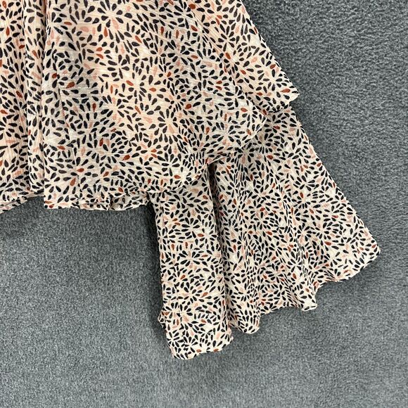 BCBGeneration Top Womans XS Pink Floral Bell layered Long Sleeve metallic Thread - Picture 14 of 16